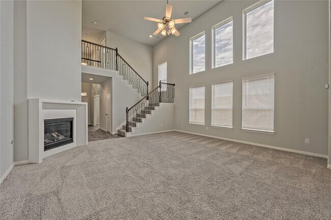 Building Photo - 32962 Silver Mdw Wy