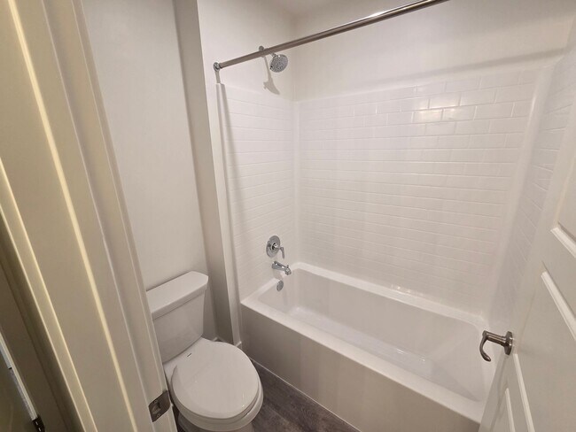 Building Photo - 1471 E White Desert Dr