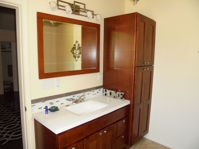 Building Photo - Beautiful Historic Home on the Hamakua Coast