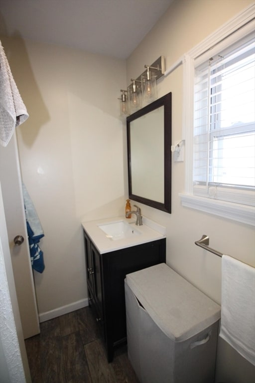 Building Photo - 522 Slade St