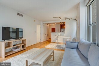 Building Photo - 915 E Street NW Unit 1001