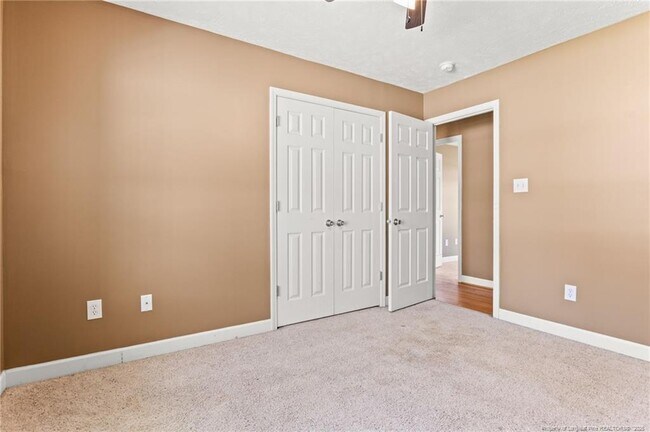 Building Photo - 190 Tidworth Ct