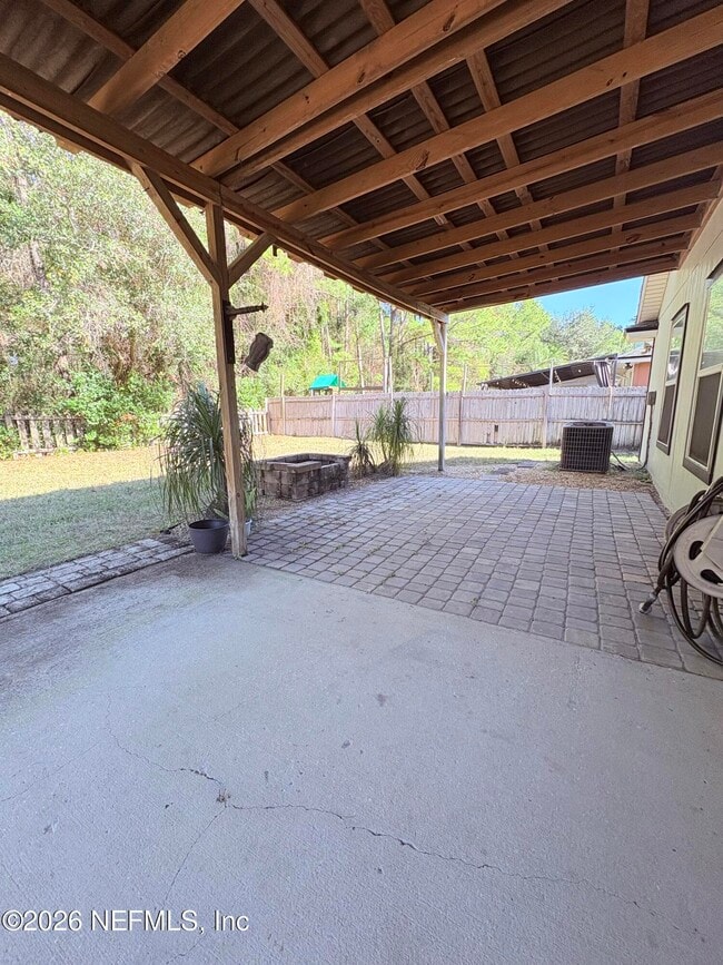 Building Photo - 12107 Livery Dr