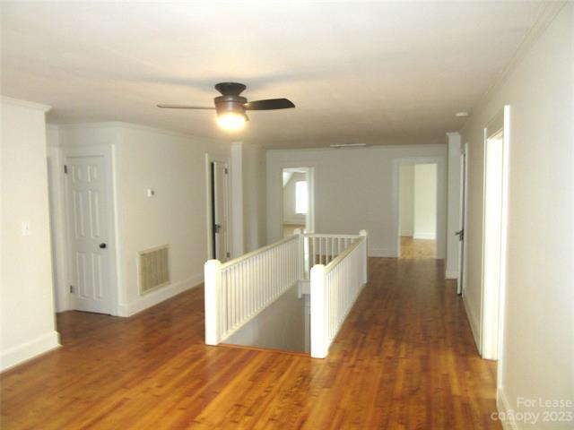 Building Photo - 511 S 4th St