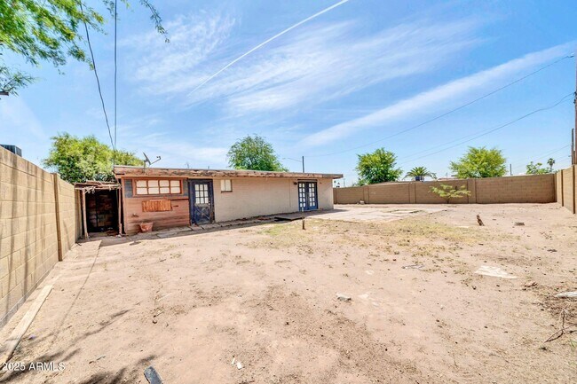 Building Photo - 4548 N 29th Ave