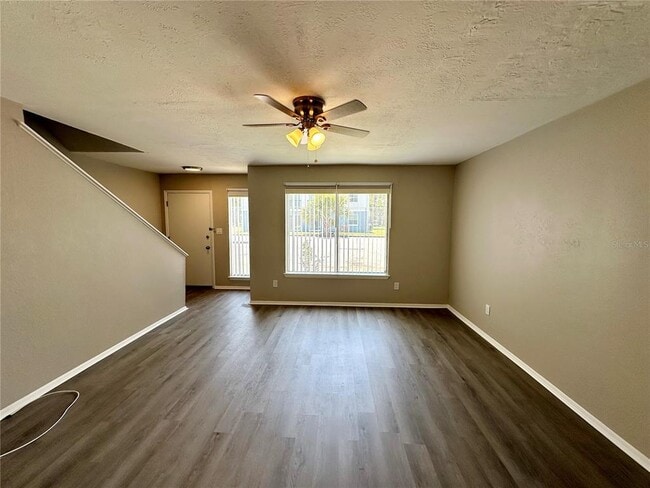 Building Photo - 2019 Whitby Dr