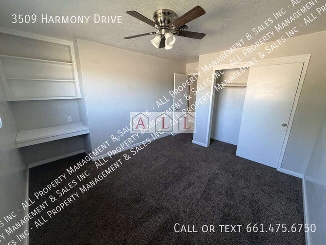 Building Photo - 3509 Harmony Dr