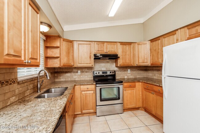 Building Photo - 1054 Fairplay Ave NW