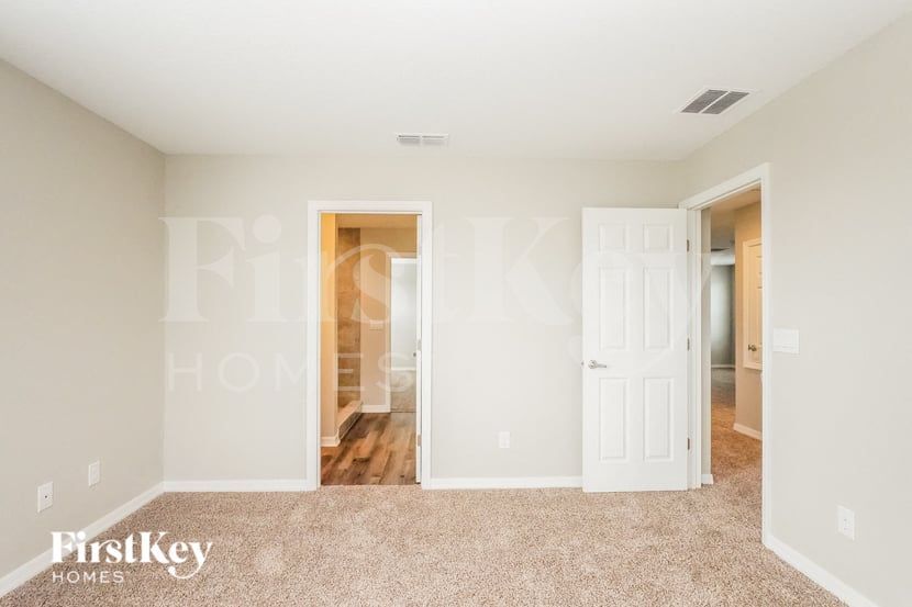 Building Photo - 2898 Harlow Ave