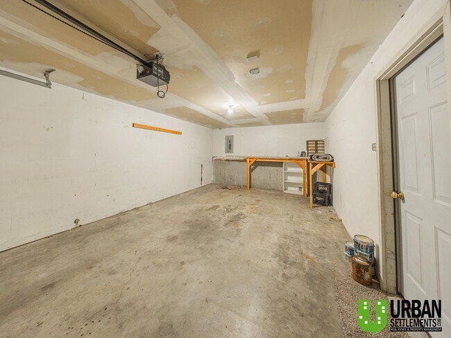 Building Photo - 15315 E Mission Ave