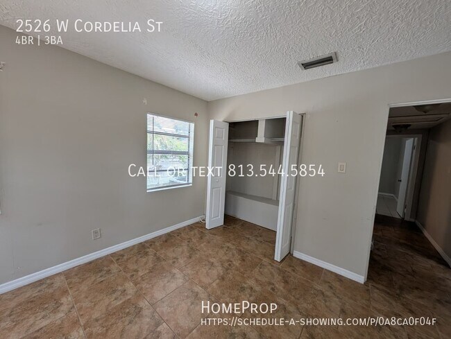Building Photo - 2526 W Cordelia St