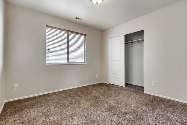 Building Photo - 1781 N Belvedere Way