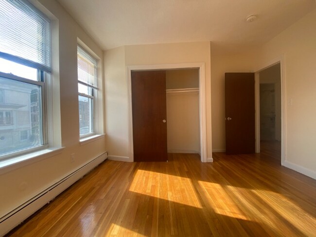 Building Photo - 64 Brighton Ave