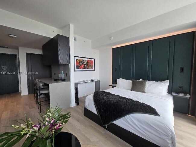 Building Photo - 20 NE 11th St