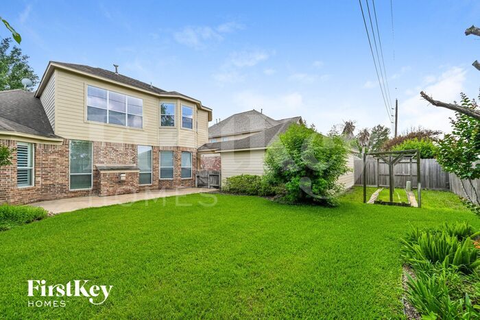 Building Photo - 17714 Meadow Crossing Ln