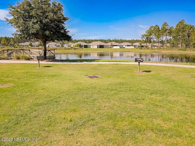 Building Photo - 10104 Bedford Lakes Ct