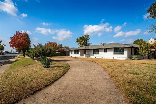 Building Photo - 6207 Royal Ln