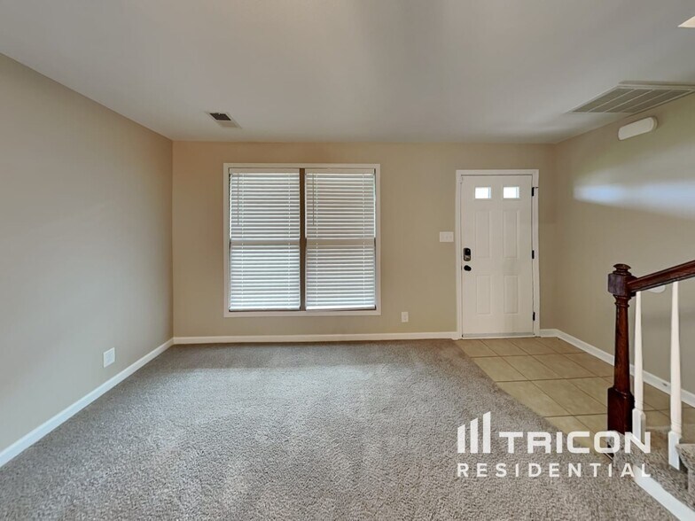 Building Photo - 3811 Harvest Ridge