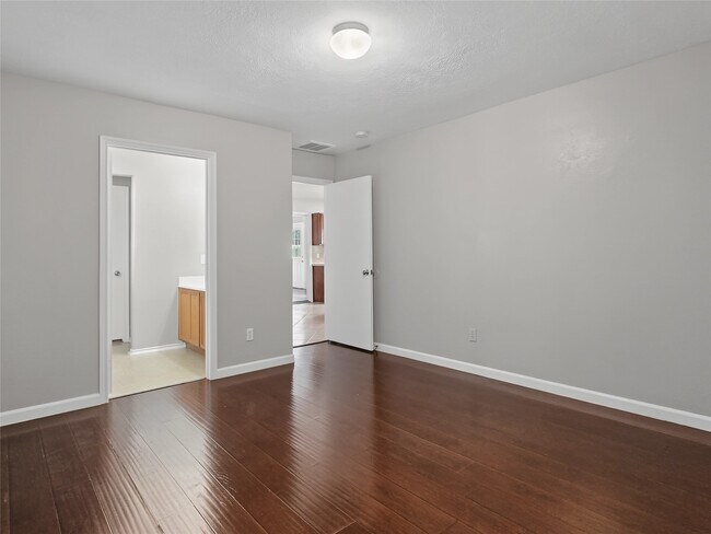 Building Photo - 19323 Cypress Peak Ln