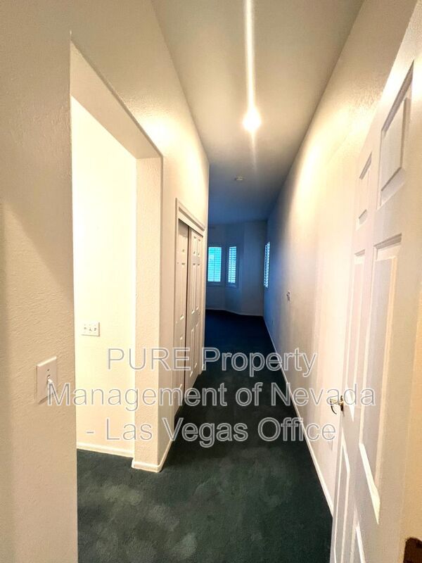 Building Photo - 10733 Clarion Ln