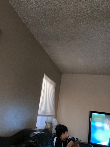 Building Photo - 14423 Mansel Ave