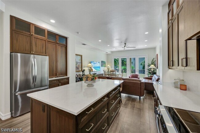 Building Photo - 2609 Estrella Dr