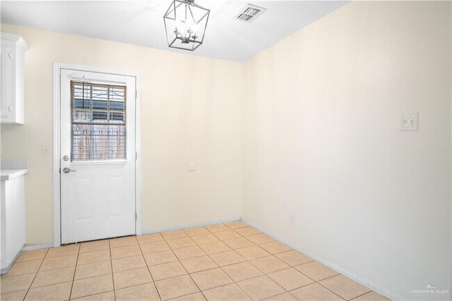Building Photo - 7105 N 8th St
