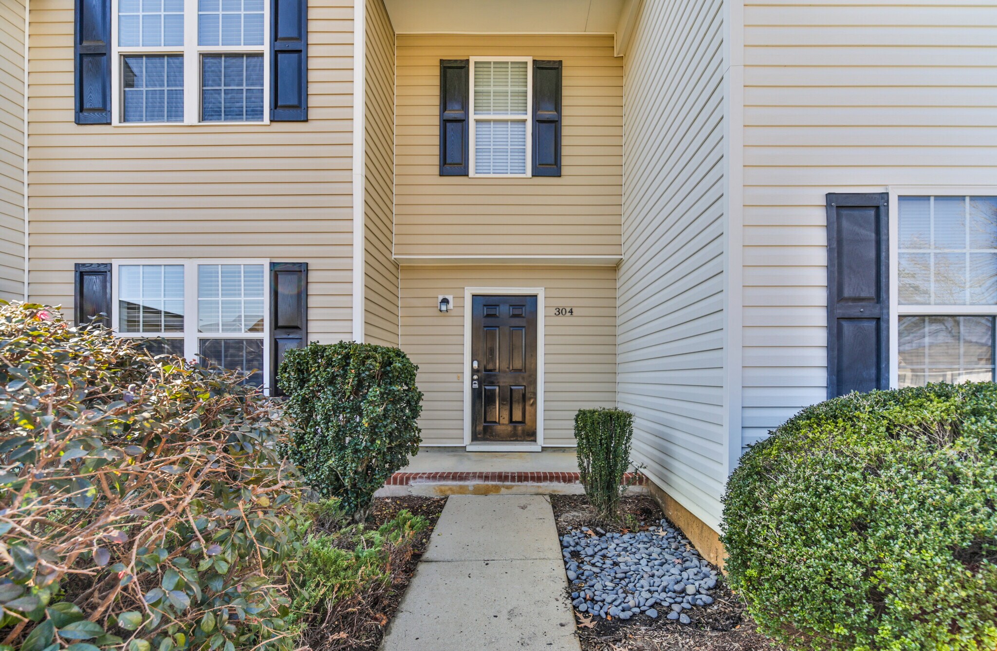 Building Photo - 304 Whitehall Ct