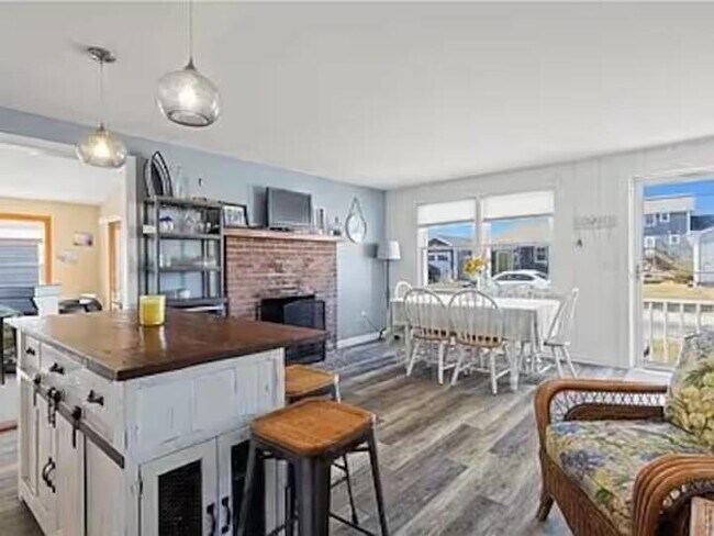 Building Photo - 10 Stanton Ave