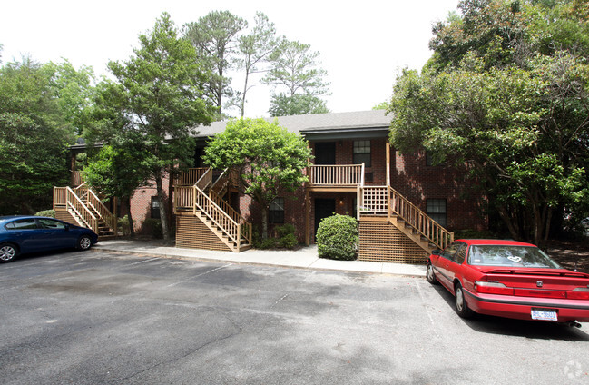 Building Photo - Bonham Place Apartments