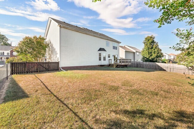 Building Photo - 3 Bedroom Pet Friendly Home For Rent With ...