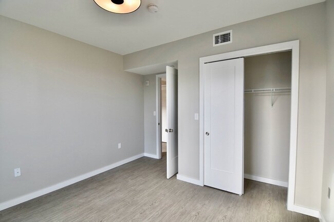 Building Photo - 120 Savin Hill Ave