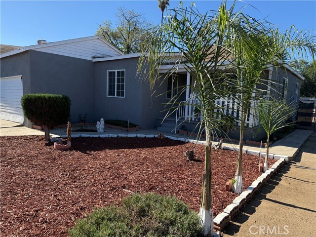 Primary Photo - 3718 Byron St