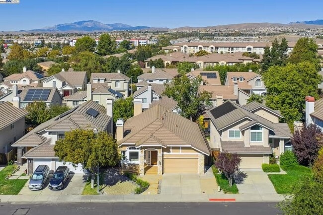 Building Photo - 3419 Park Pl