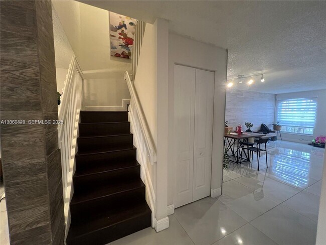 Building Photo - 11612 NW 50th Terrace