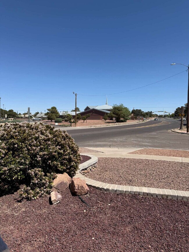 Building Photo - 12000 Ivory Gate Way