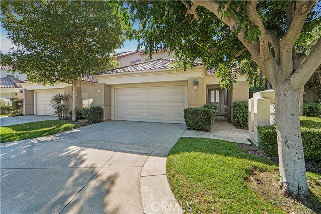 Building Photo - 9 Siena