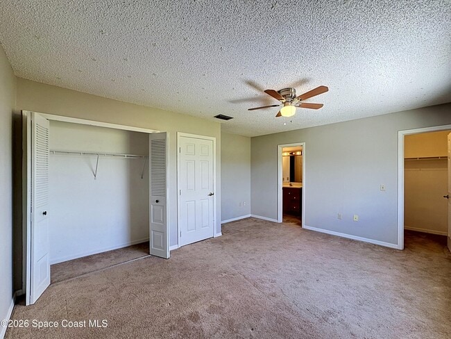 Building Photo - 48 Bogart Pl