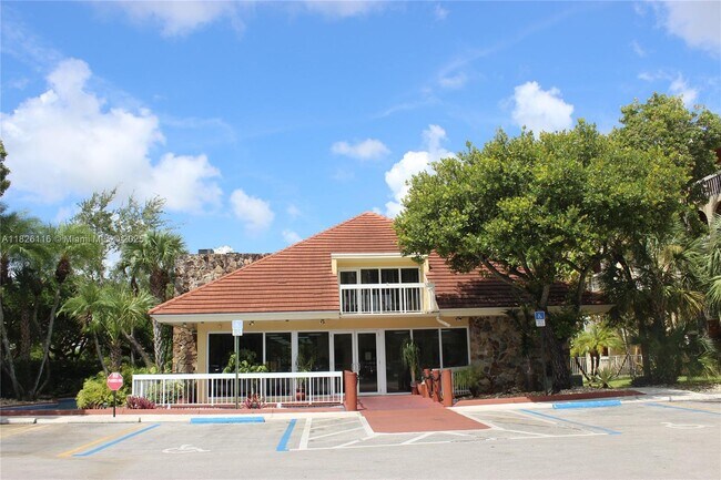 Building Photo - 7705 Camino Real