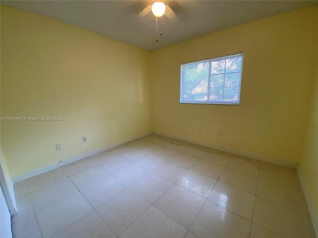 Building Photo - 3670 N 56th Ave