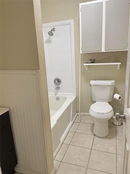 Building Photo - 6404 Moonglow Ln