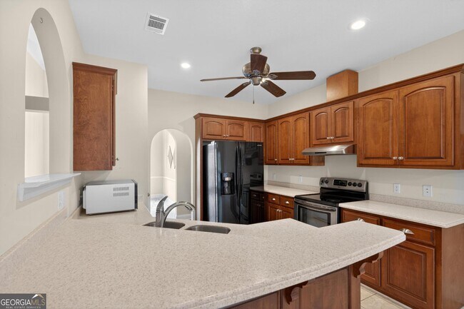 Building Photo - 409 Myrtle Crossing Ln