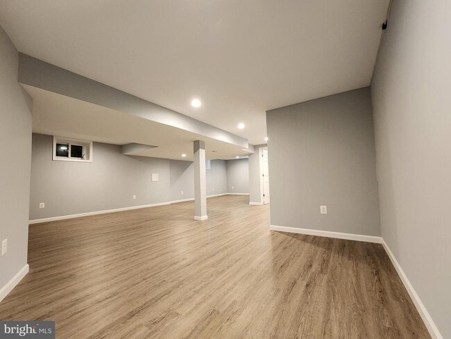 Building Photo - 502 Roberts Dr NW