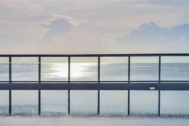 Building Photo - 6801 Collins Ave