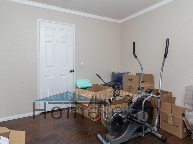 Building Photo - 1246 Balboa Cir