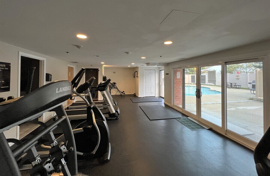 Building Photo - 30 Revere Beach Pky