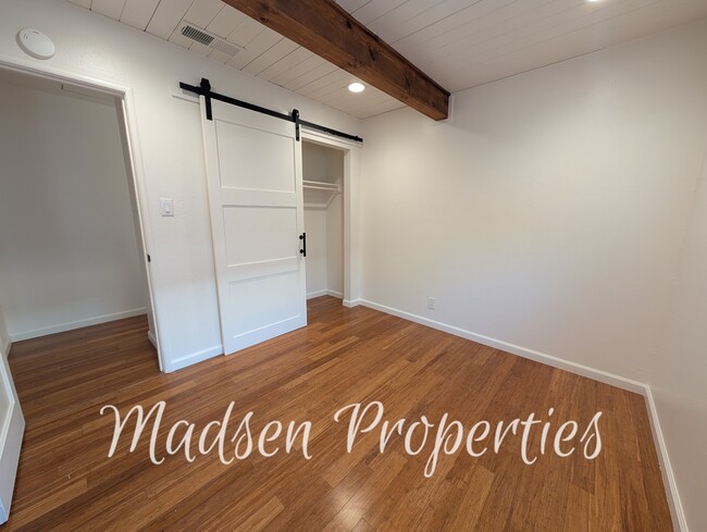 Building Photo - 831 El Dorado St