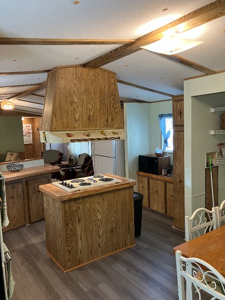 Building Photo - 1228 Chokoloskee Dr