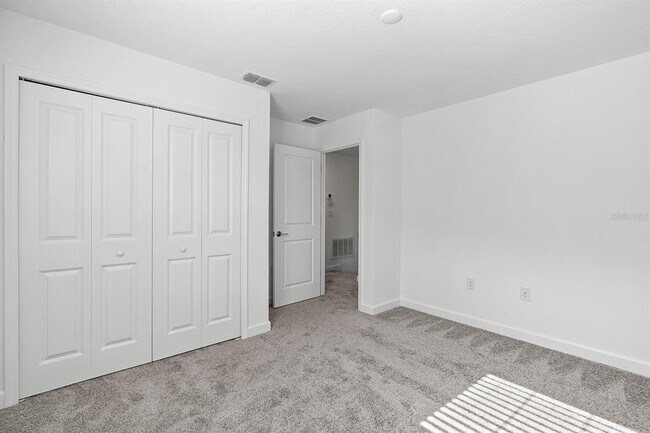 Building Photo - 3039 Ella Wy