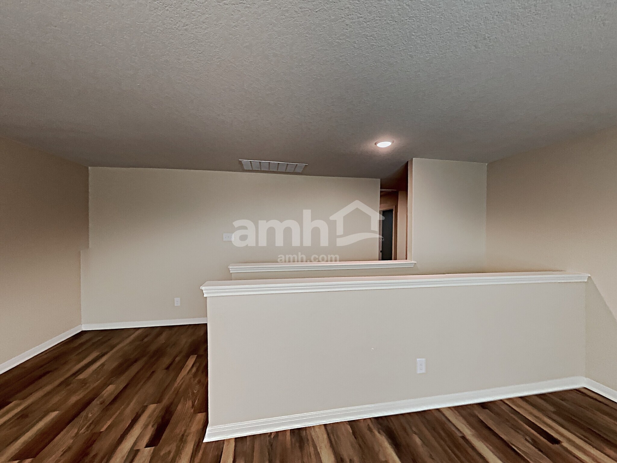 Building Photo - 12230 Commander Dr